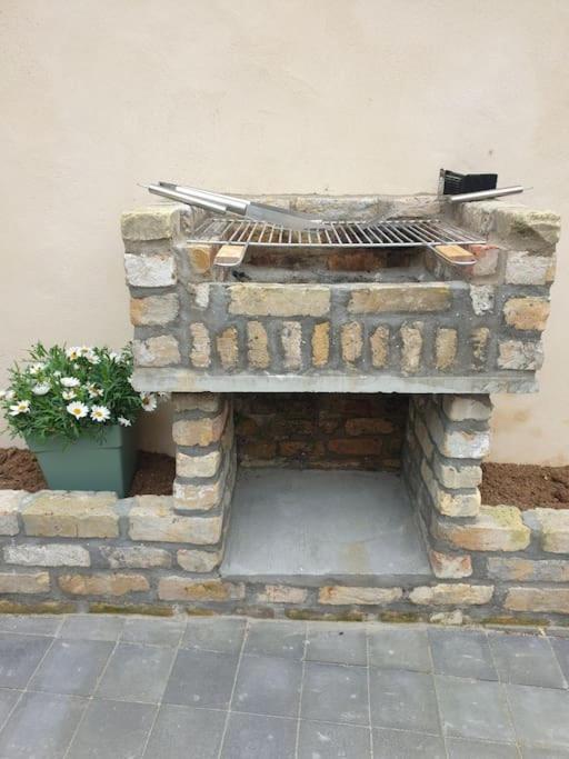Maisonnette Individuelle Pour 4 Personnes 2 Chambres Terrasse - Design & Haute Qualite Bourbourg Exterior foto